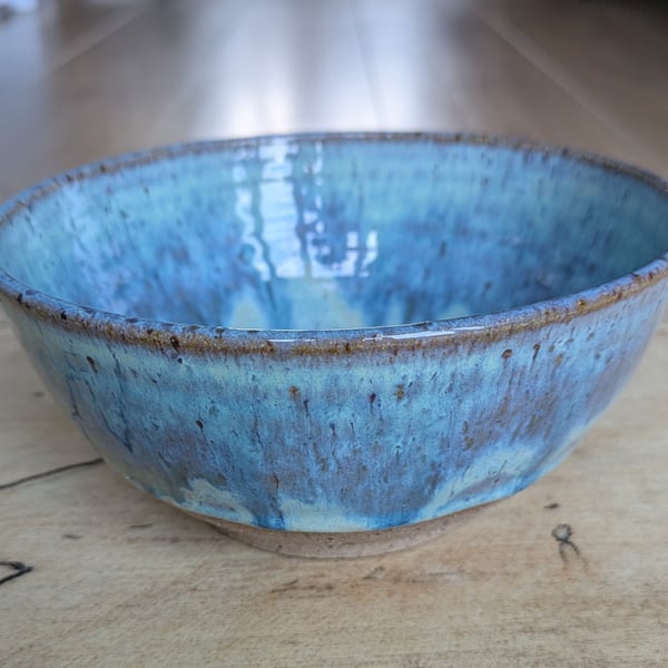 Green speckled medium bowl