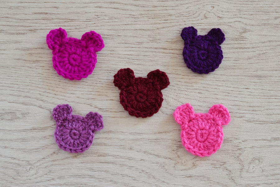 5 Small Crochet Teddy Bear Motifs Appliques
