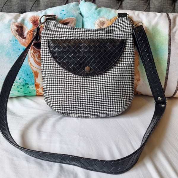 Dogtooth! Crossbody Bag.