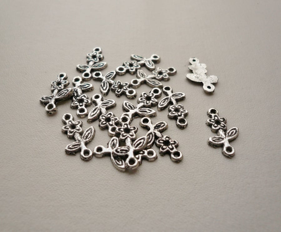 15  Silver Flower Connector Charms 
