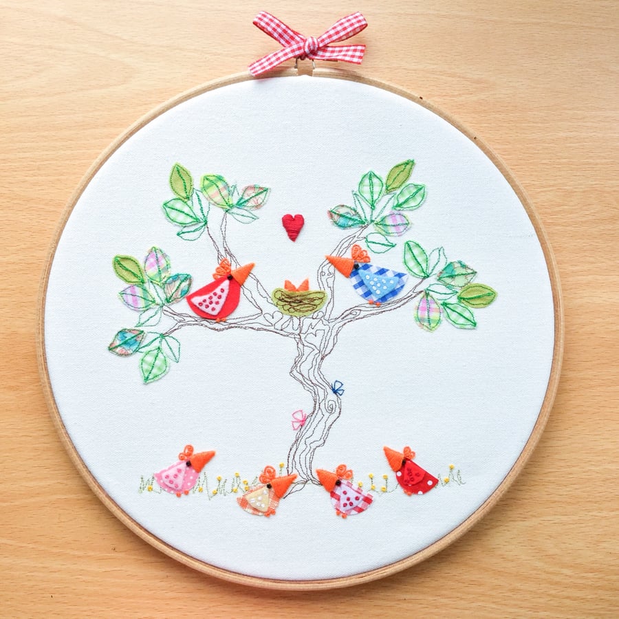 Embroidered Hoop Art "New Arrivals"