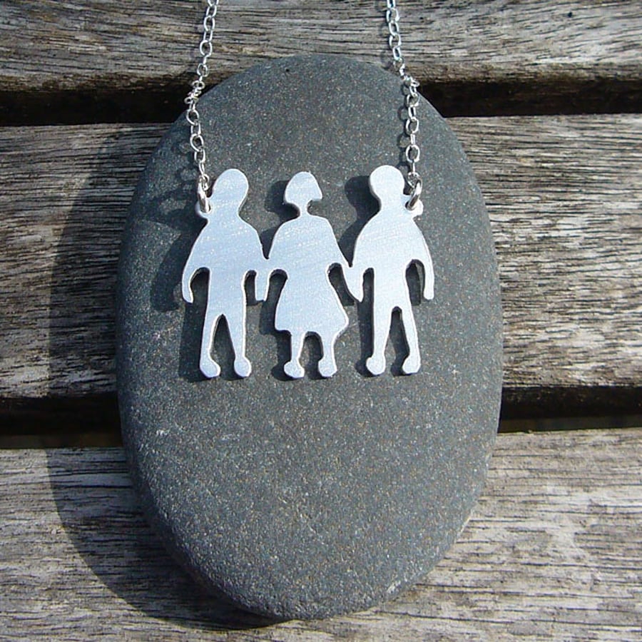 children necklace, personalised jewellery, custom made, unique jewellery