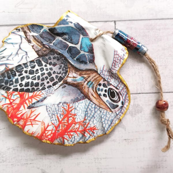 Turtle Lightcatcher: Hanging Scallop Shell Ornament
