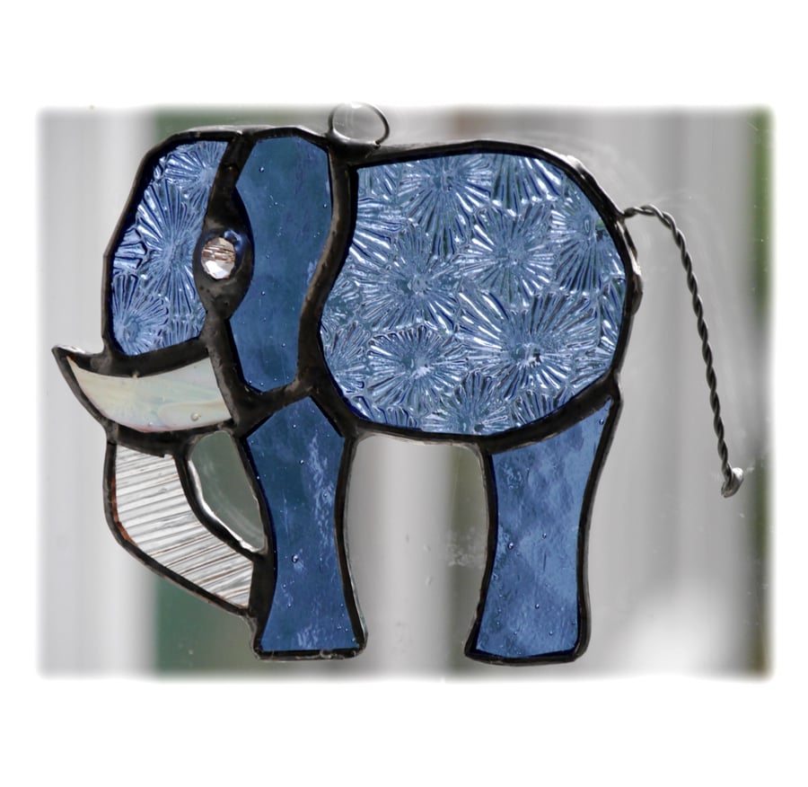 Elephant Suncatcher Stained Glass Blue 091