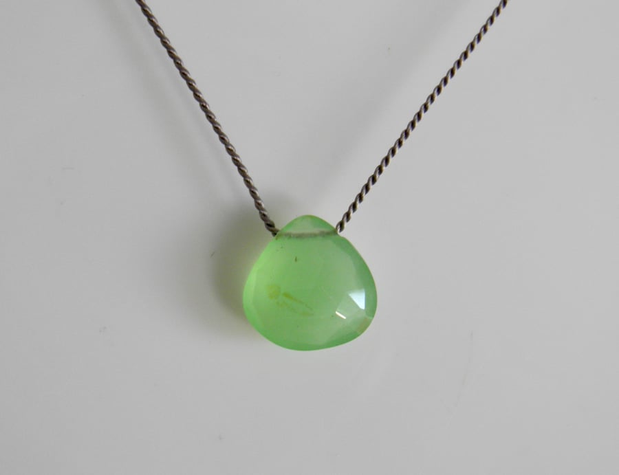Apple Green Chalcedony Necklace 