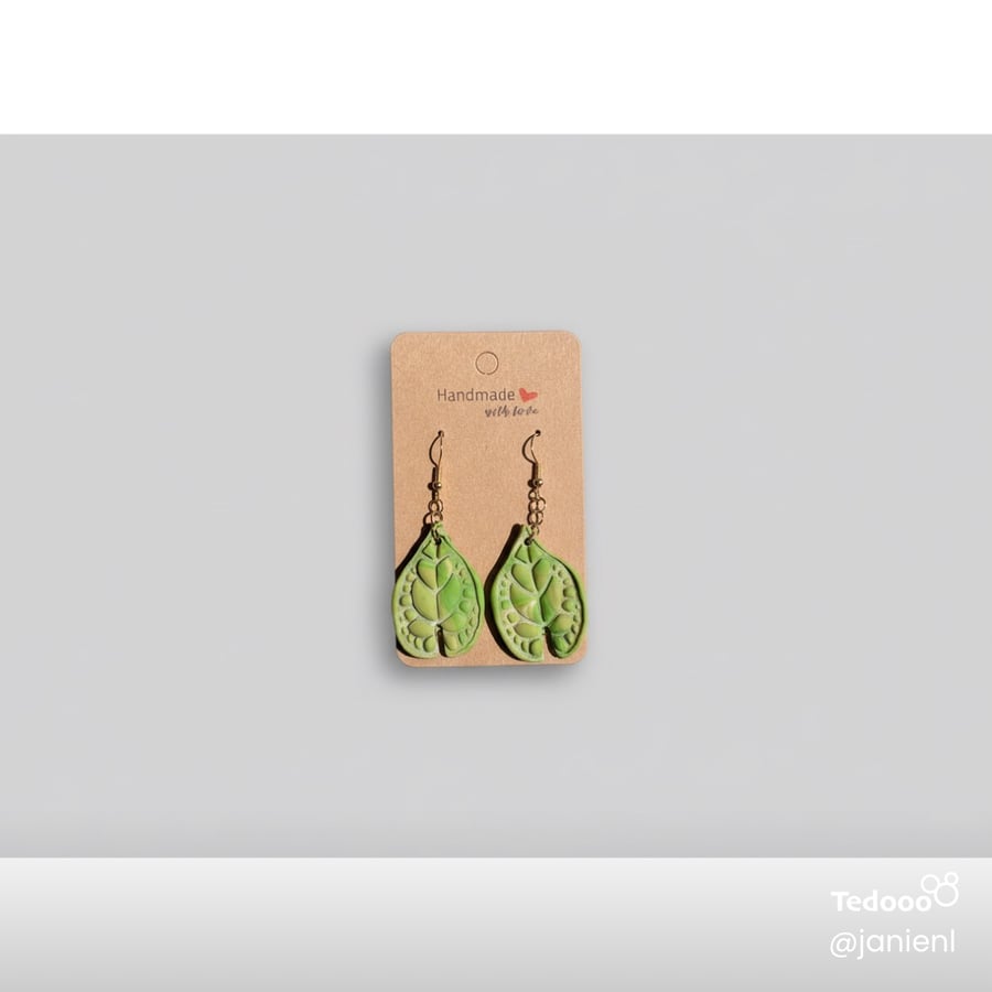 Leaves earrings 