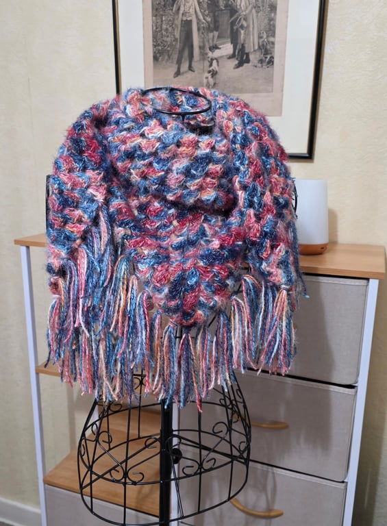 Beautiful Merino wool fringed Shawl Scarf