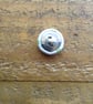 6 hand embroidered buttons. - Image 3