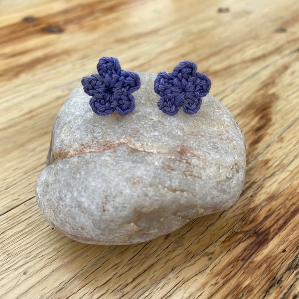 Purple flower earrings on hypoallergenic surgical steel studs