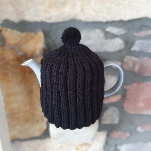 Tea Cosy for Le Creuset Medium Grand 1.3L Tea Pot, Hand Knitted, Solid Black