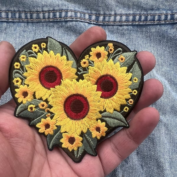 Sunflower Love Heart Embroidered Patch Iron On Sew On Floral Badge