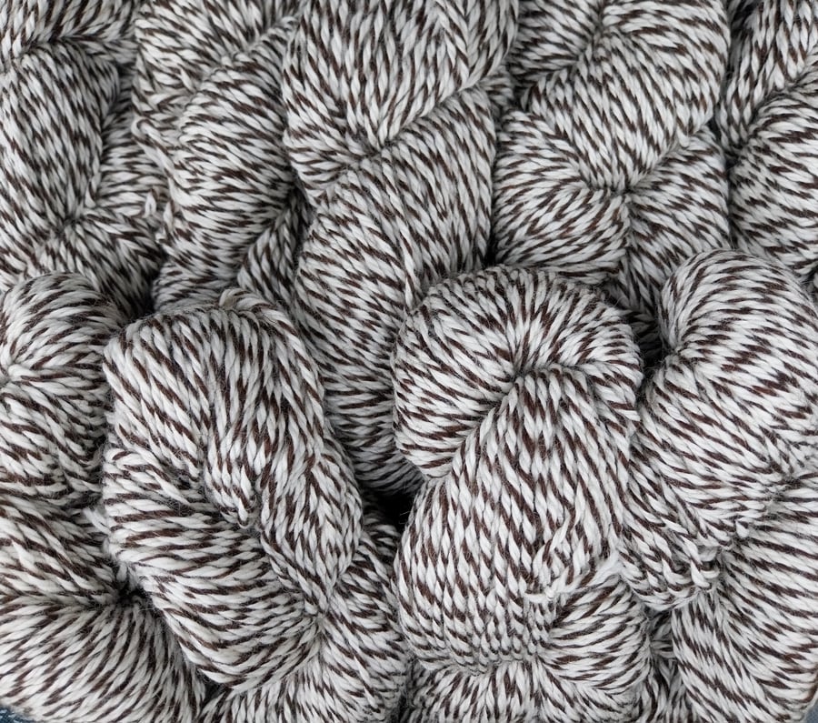 100g undyed skein Welsh Wool Twist ARAN