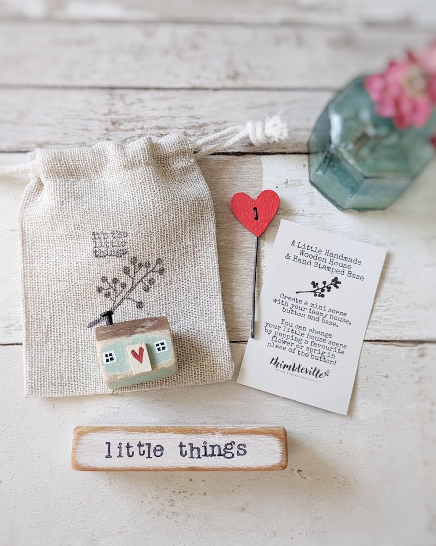Little Wooden Painted House and Stamped Base in a Bag