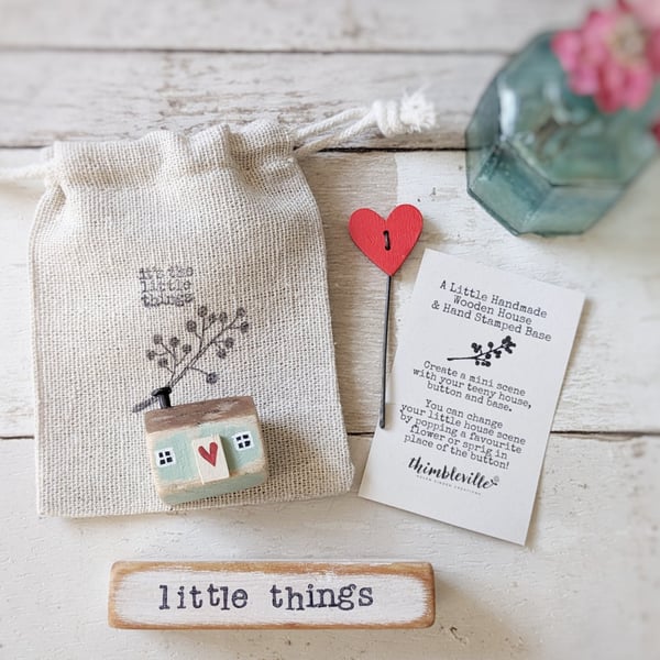 Little Wooden Painted House and Stamped Base in a Bag