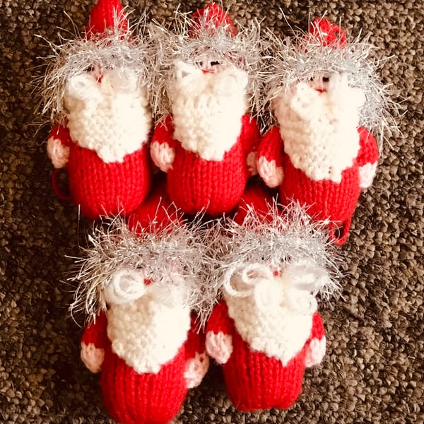 Handmade knitted Santa’s x5