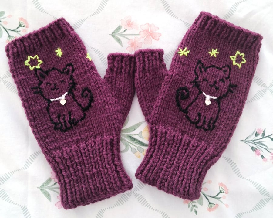 Image of Dark Raspberry Pink Hand Knitted Gloves With Embroidered Cat (J182)