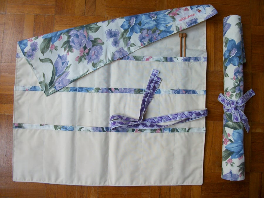 Roll Up Knitting Needle Holder In Flower Print Fabric
