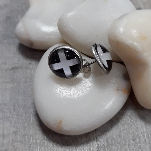 SPE04 St Piran's Cornish flag studs