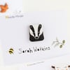 Wooden Badger Magnetic Needle Minder