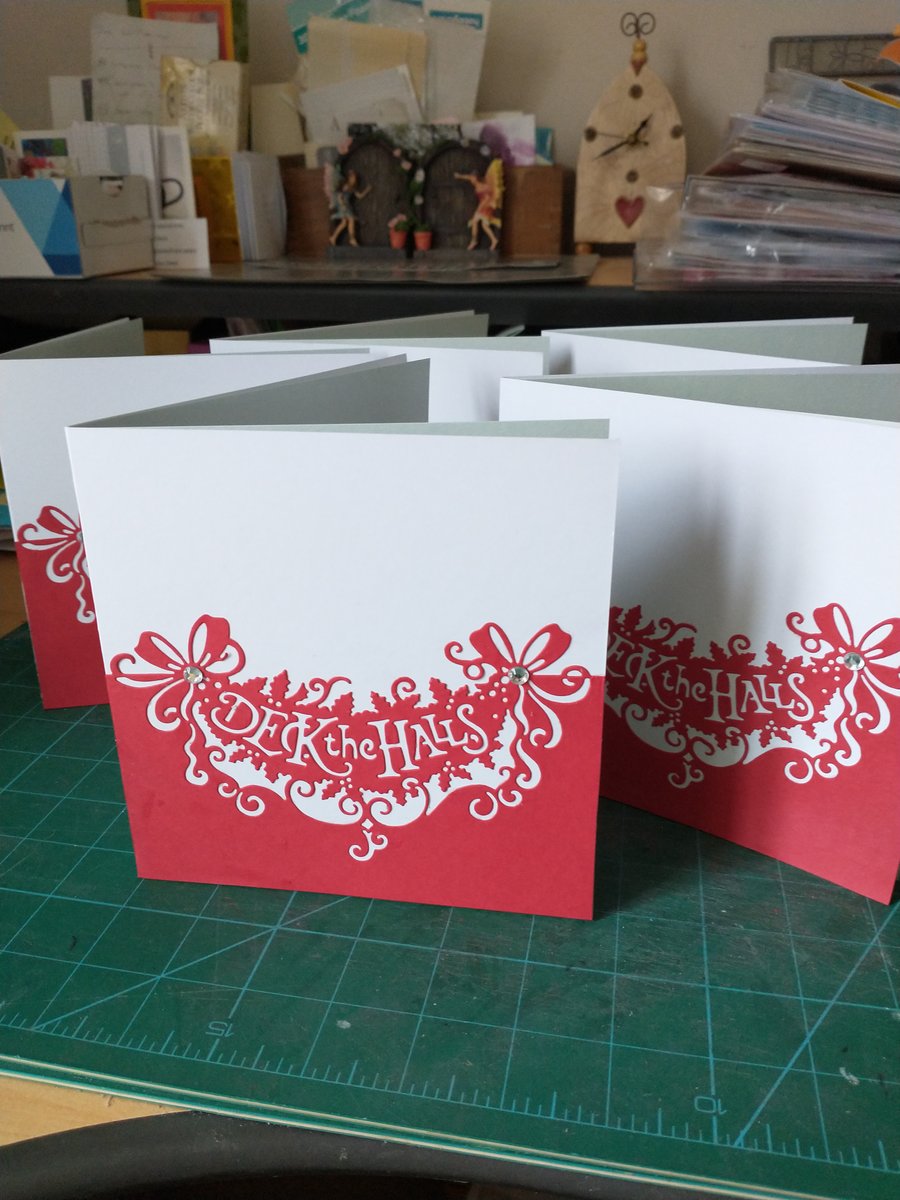 Deck the halls Christmas cards pack of 5