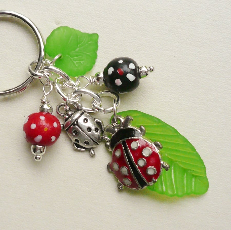 Keyring Ladybird Red Black and Green Bead Silver   KCJ1788