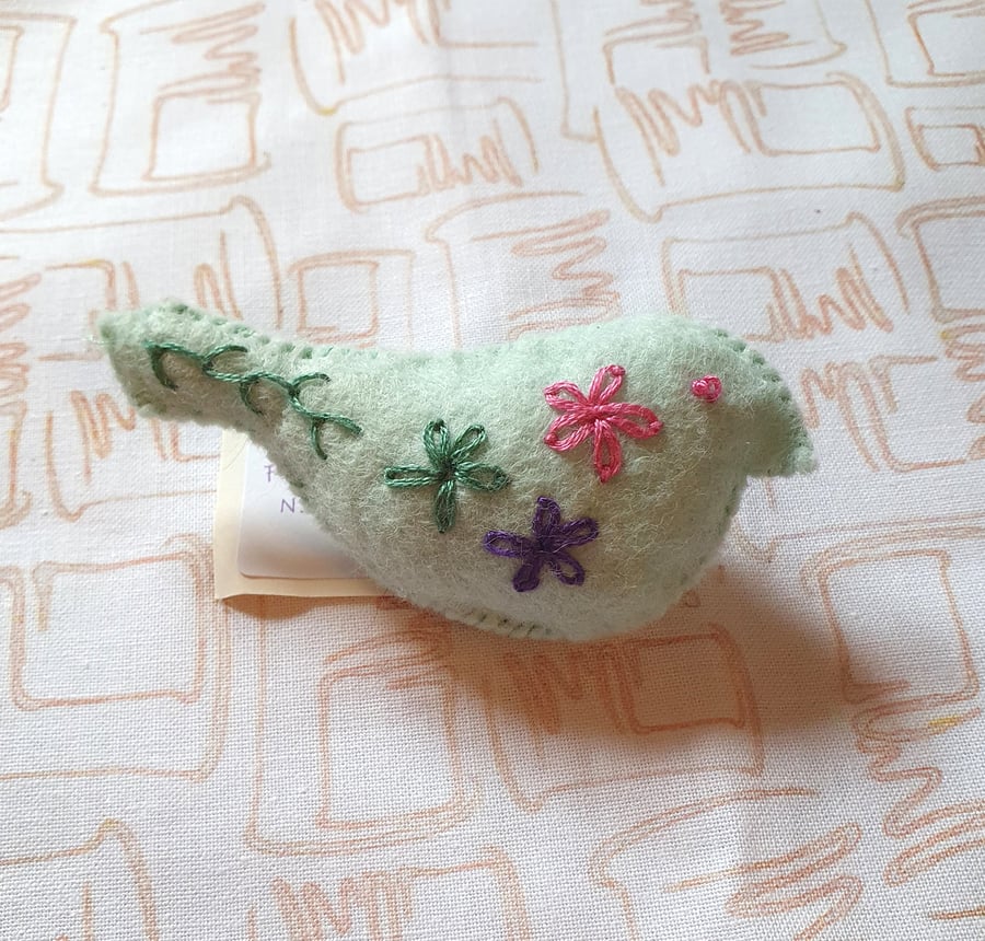 Hand-embroidered felt bird brooch - long tailed tit