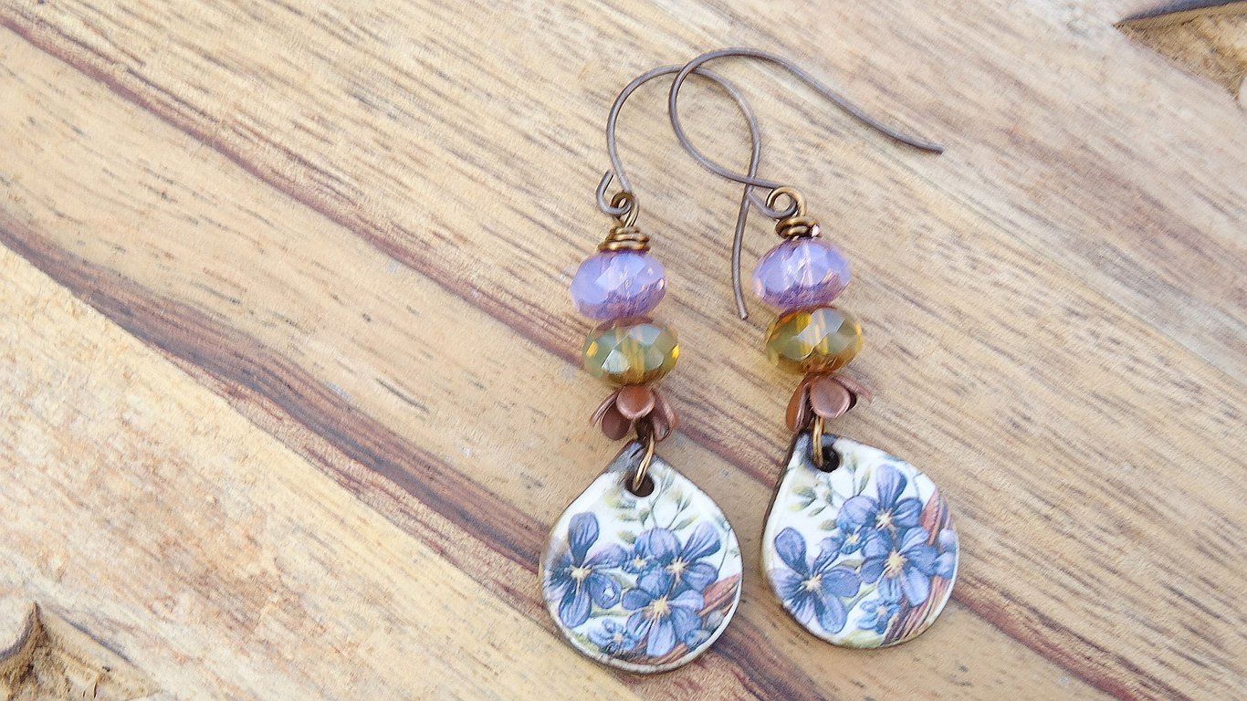 Ceramic Earrings, Czech Glass Earrings, Floral Earrings, Handmade Earrings.