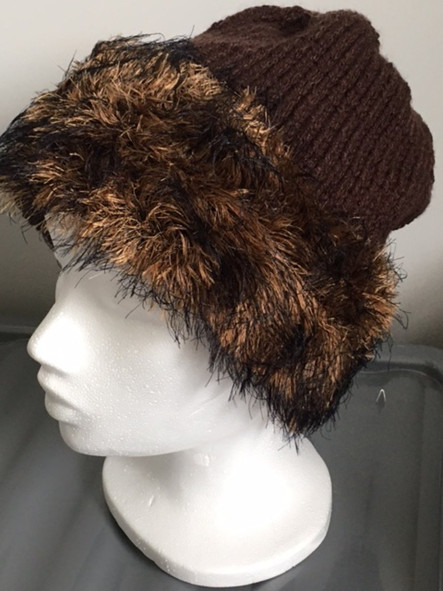Faux Fur & Chunky Knit Ladies Hat