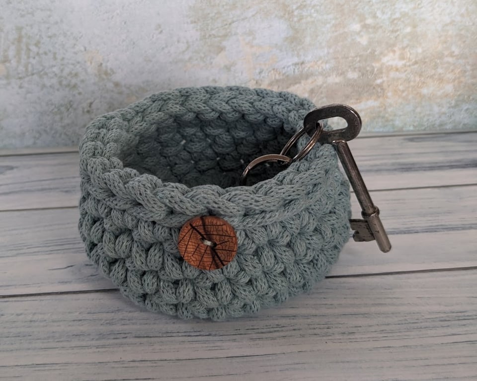 Crochet container, storage pot, bathroom decor, desk tidy, recycled