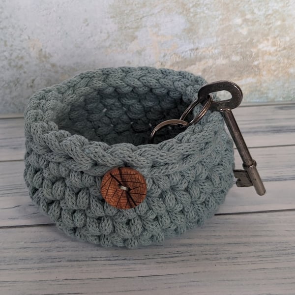 Crochet container, storage pot, bathroom decor, desk tidy, recycled