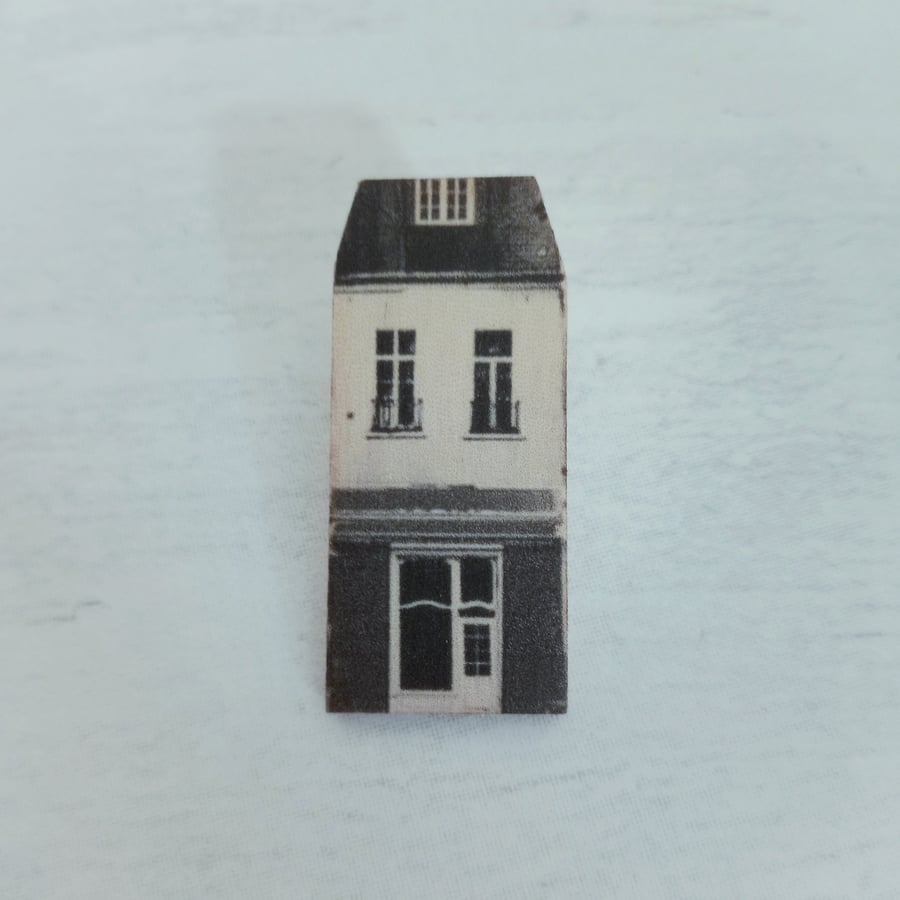 Townhouse Brooch, House Pin, Architecture Brooch