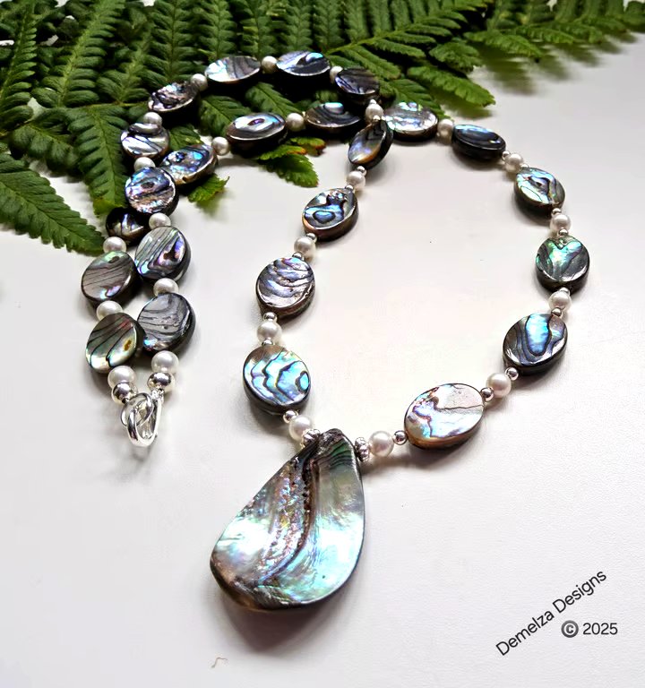 Designer Abolone Shell & Shell Pearl Necklace 