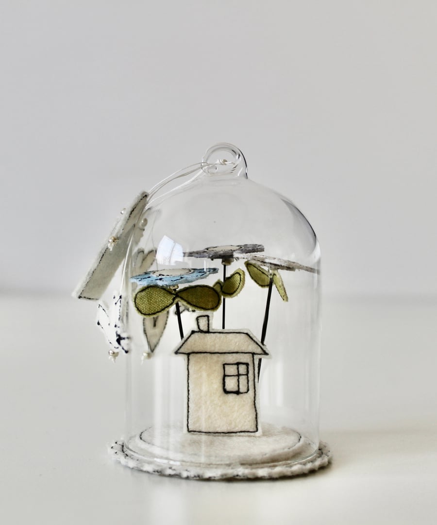 'How does your Garden Grow?'- Glass Dome Decoration