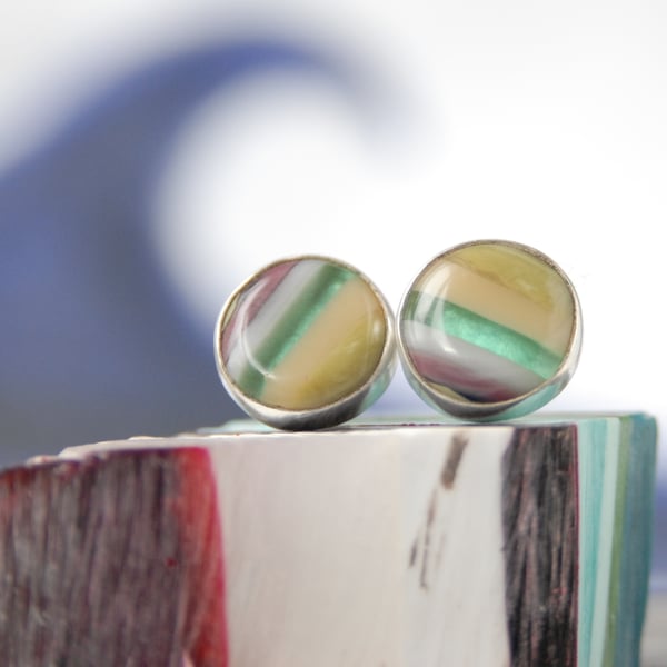 Surfite stud earrings - beige and pale teal