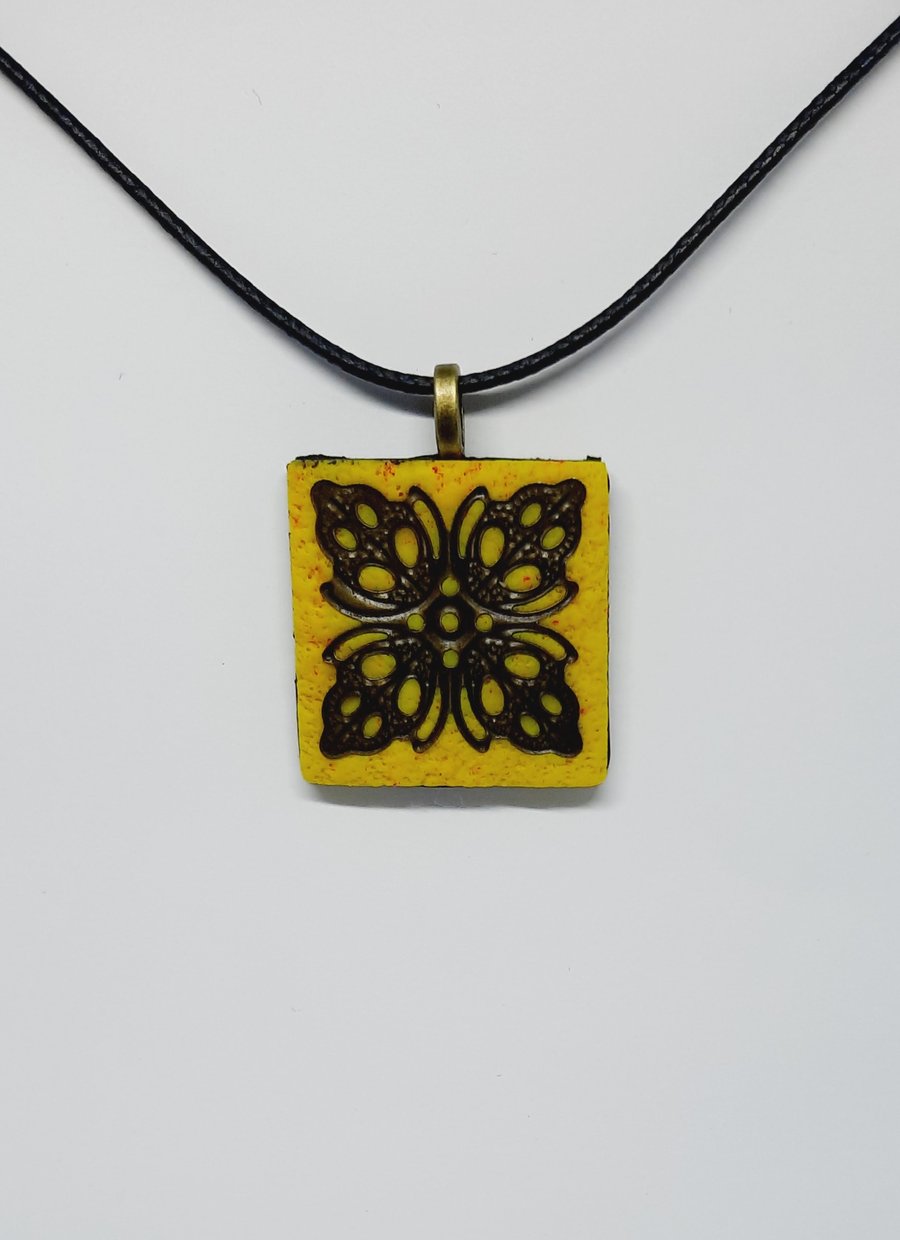 Polymer clay textured pendant 