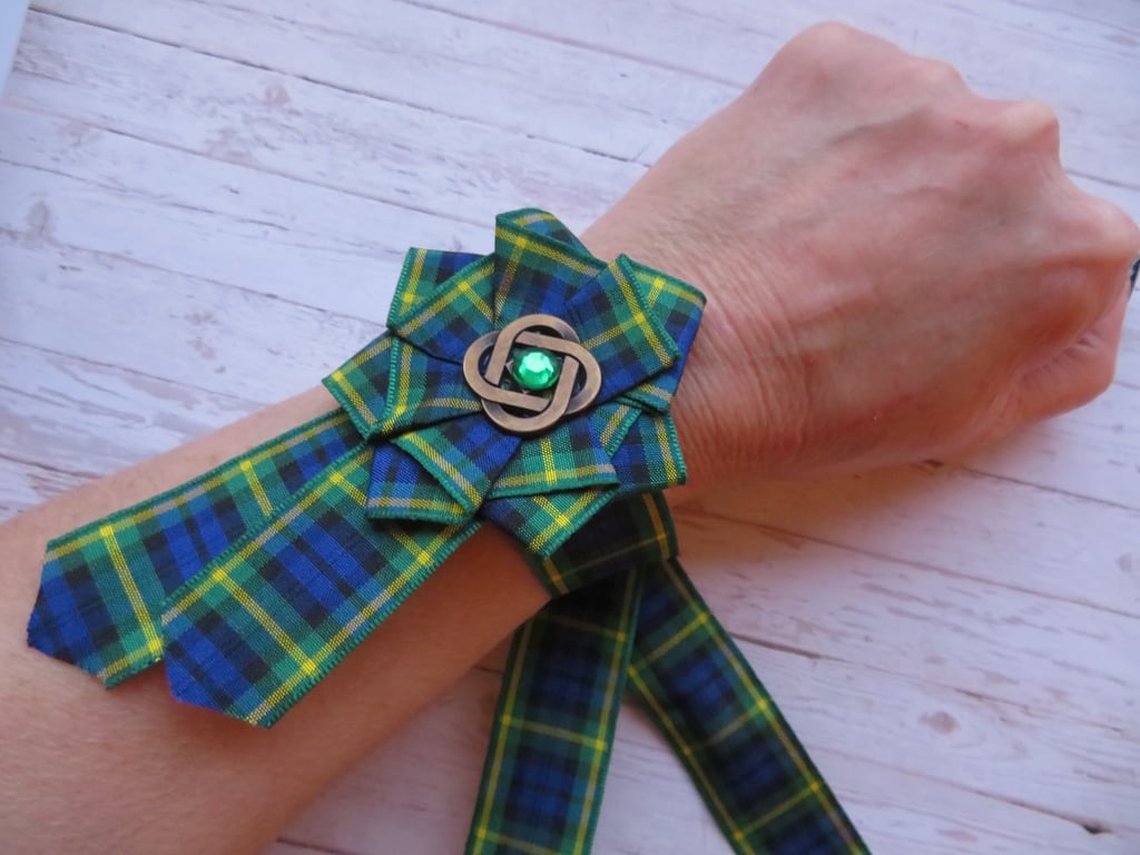 Gordon Tartan Ruffle Rosette Celtic Green Wrist Corsage Prom Ceilidh