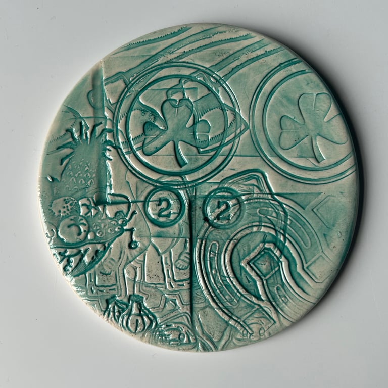 Textured Ceramic Plaque: Clover and Fruit