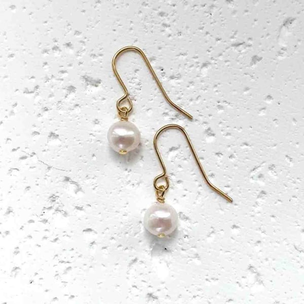 Maya Drop Earrings - Freshwater Pearl