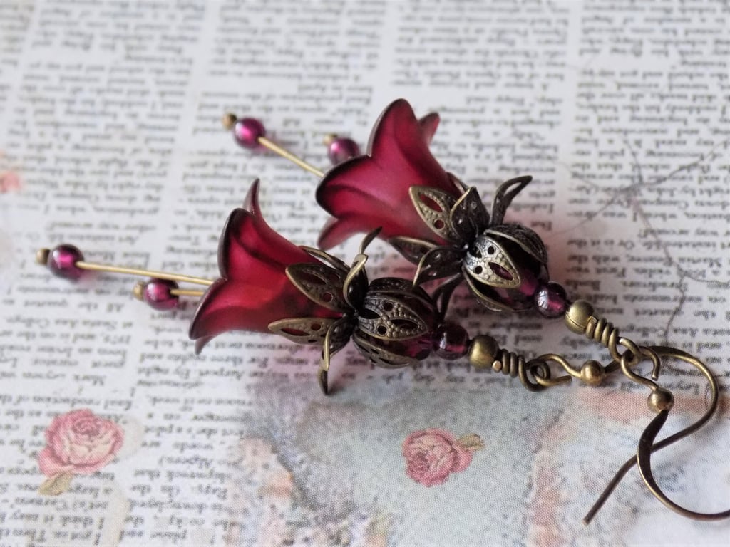 Red "Cranberries" Hand Painted Lucite Vintage Style Flower Earrings