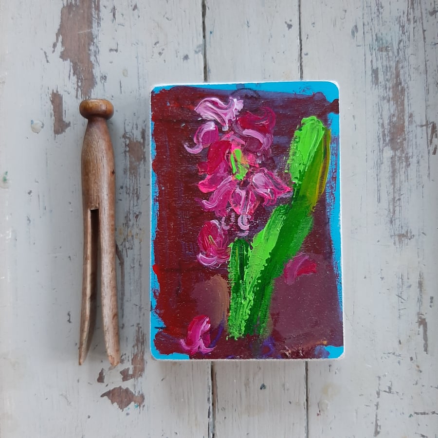 Small painting on wood pink flowers