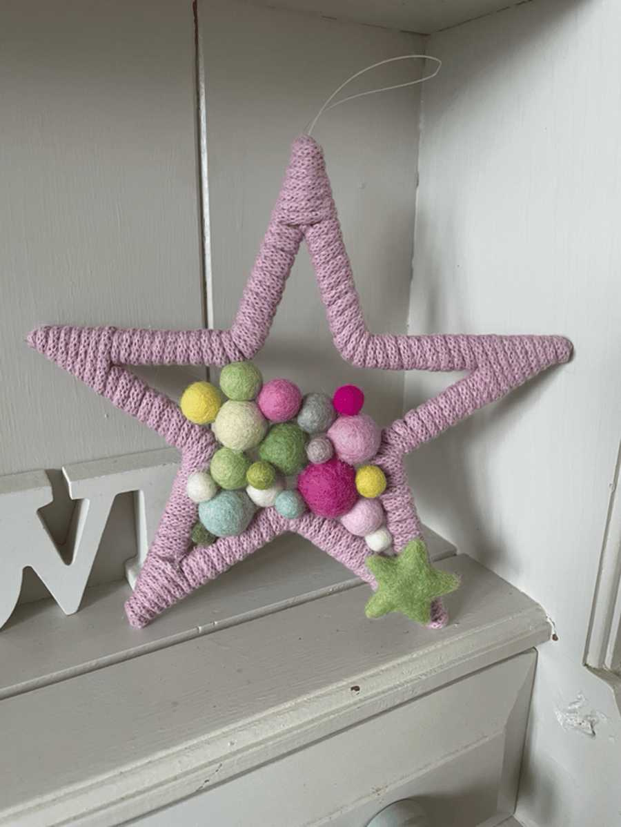 Pretty Marino wool ball filled nursery decor hanging star shape wall art 