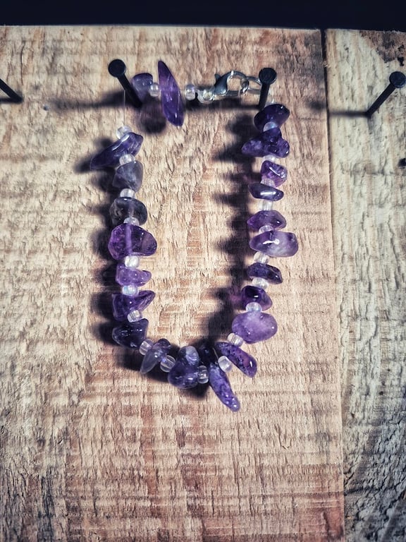 Handmade Amethyst Chip Bracelet - Purple Crystal Stretch Bracelet 