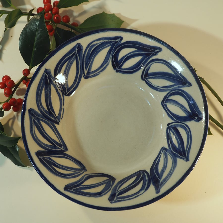 Ceramic hand-painted bowl with leaf design