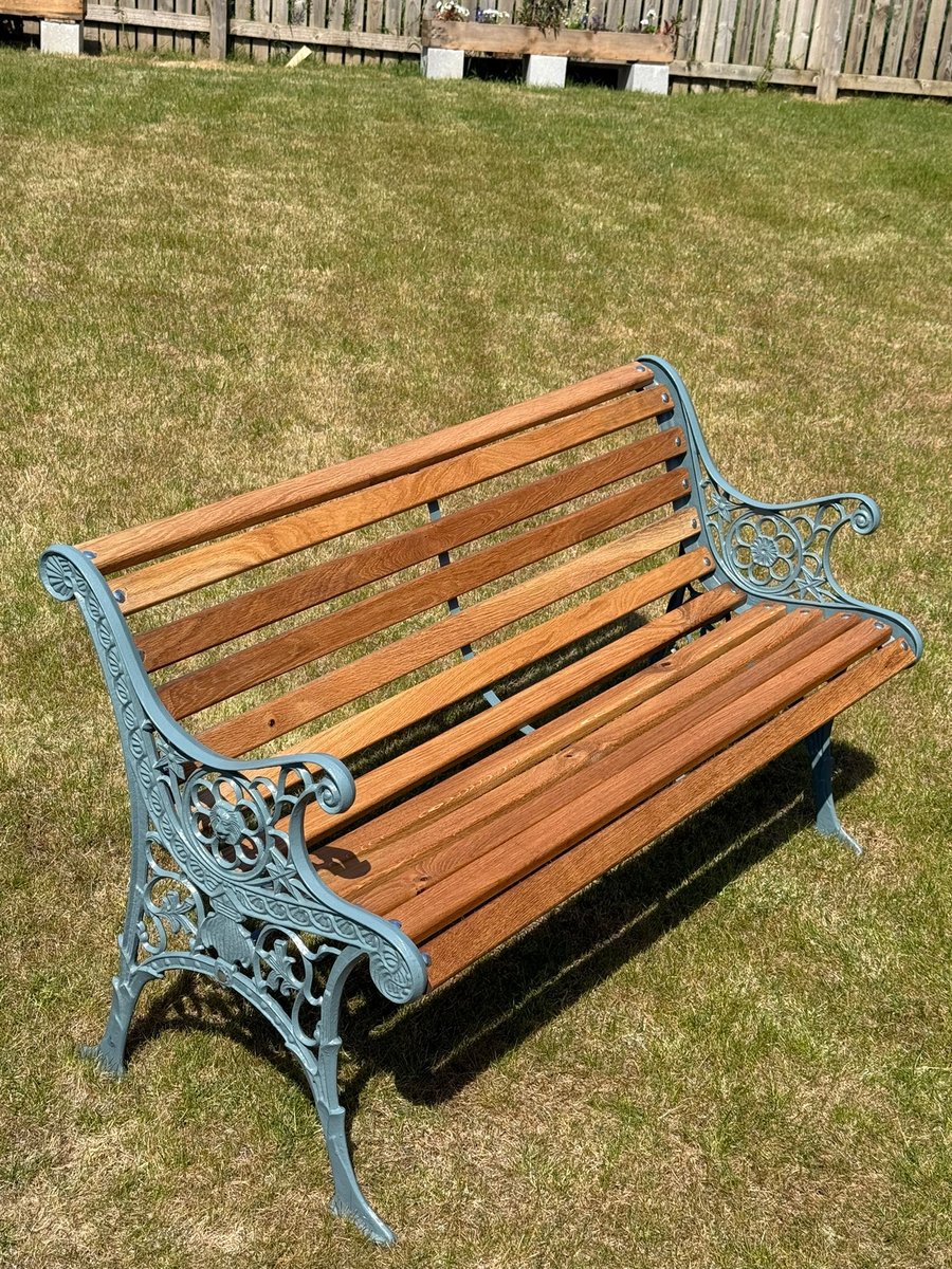 Thyme coloured Garden Bench