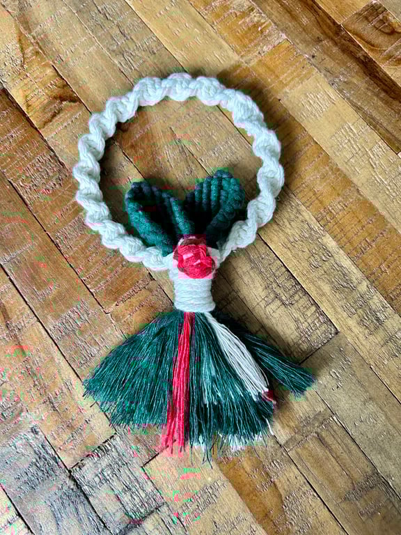 Boho Macrame Christmas Wreath Decoration - Twisted Cord