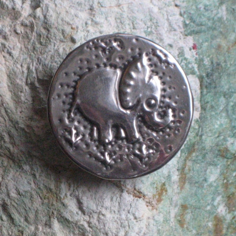 Silver Pewter Baby Elephant Brooch or Badge