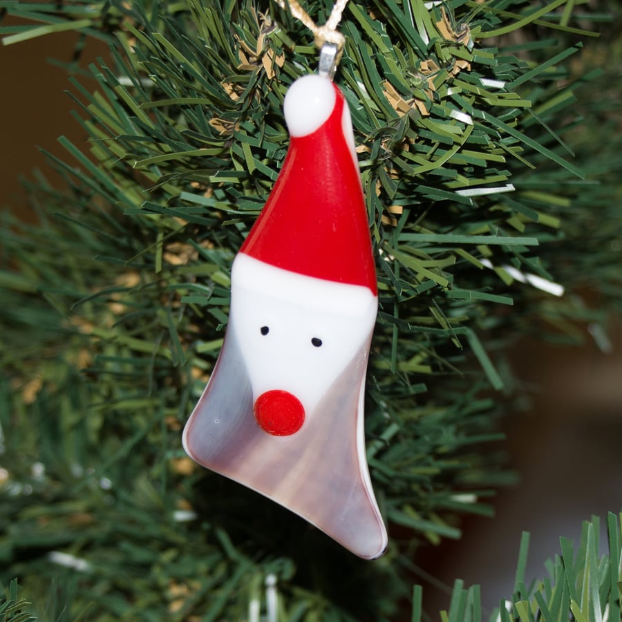 Small Hanging Reindeer - Fused Glass Christmas Tree Decoration - 6142