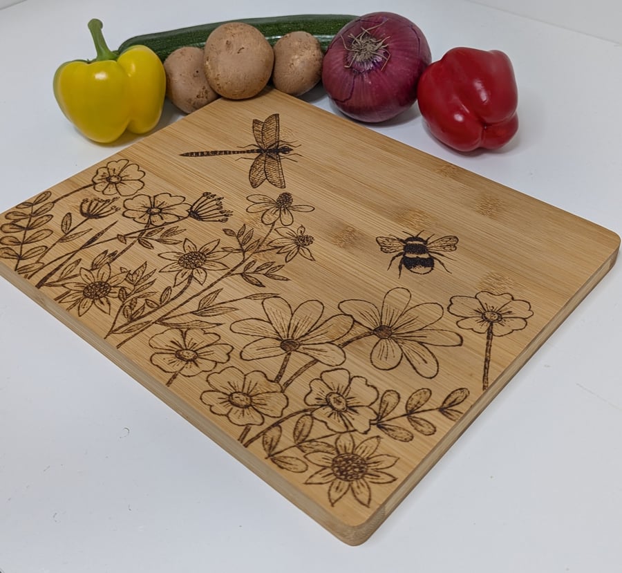 Wooden chopping board,  pyrography wildflowers and nature design, kitchen gift