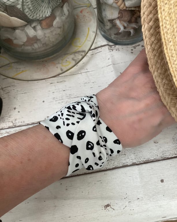 Soft stretch twist bracelet, black and cream jewellery, cuff bracelet gift idea,