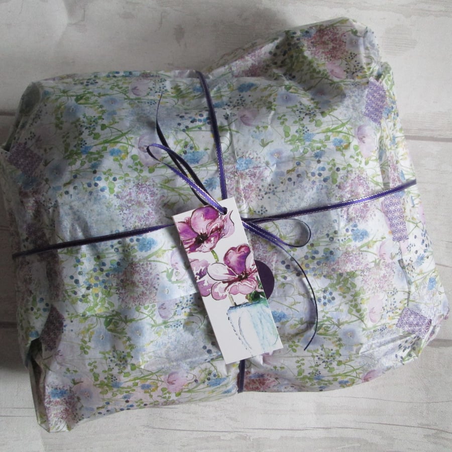 Gift wrapping service - birthday, anniversary etc